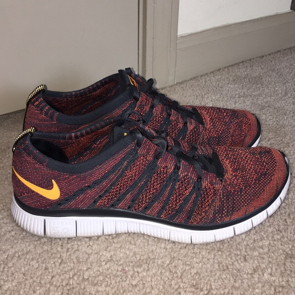 Nike Other - Nike Free Flyknit 5.0 Size 10.5